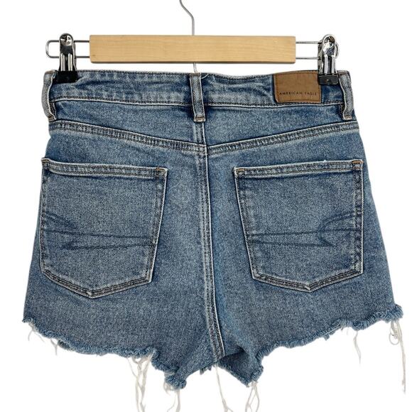AEO Mom Short Cross Over Waistband Distressed Jean Shorts Size 0 - Picture 2 of 5